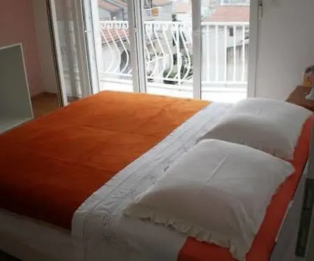 Mima Szálloda 2*